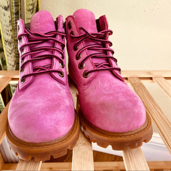 TIMBERLAND Pink Boots Susan Komen Limited Edition Kids 11 Leather Barbiecore - Picture 2 of 14
